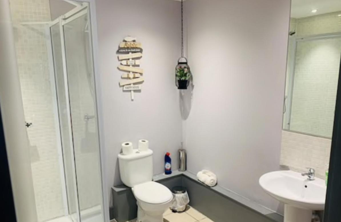 2 Bedroom Free Parking By Concert Square Sleeps 8 리버풀 외부 사진