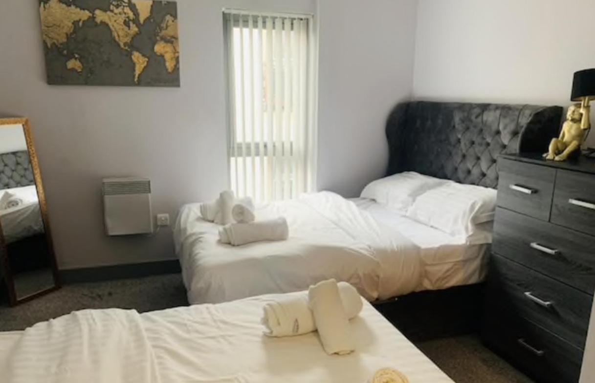 2 Bedroom Free Parking By Concert Square Sleeps 8 리버풀 외부 사진
